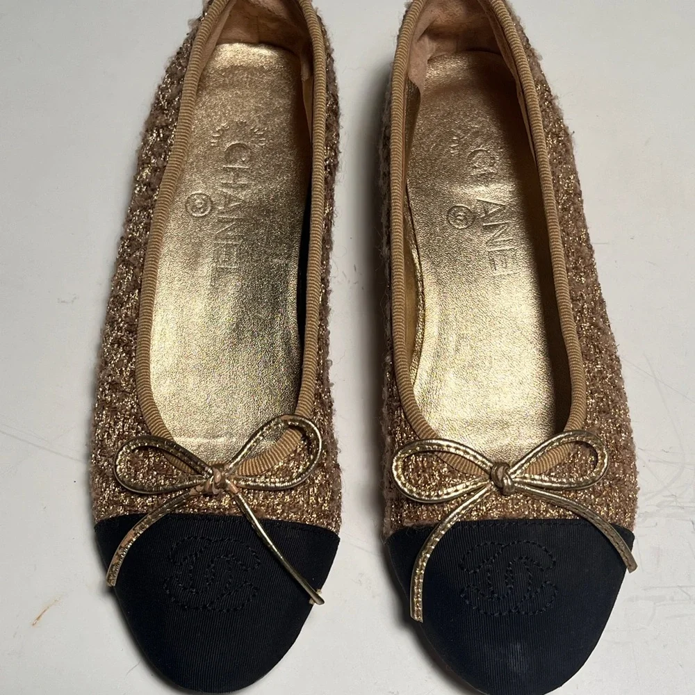 CHANEL Women's Gold and Black Flats
